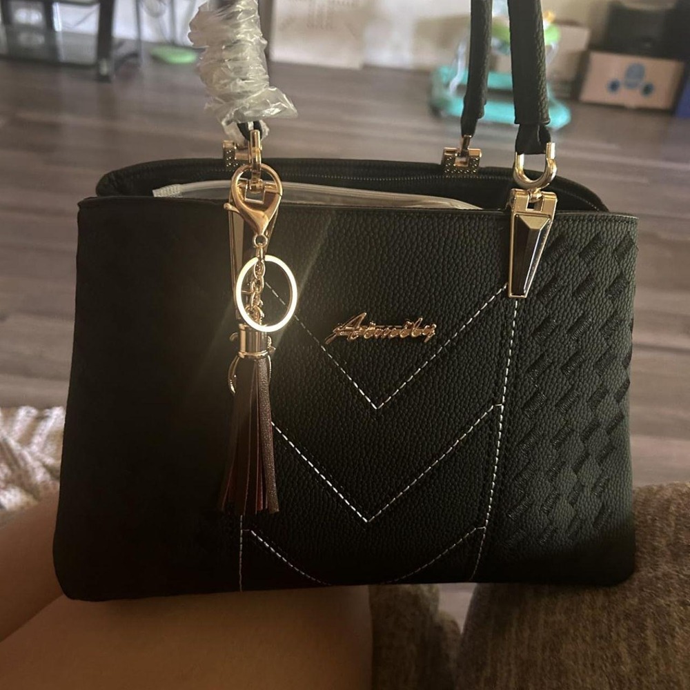 👜 PU Leather Tote Bag ✨